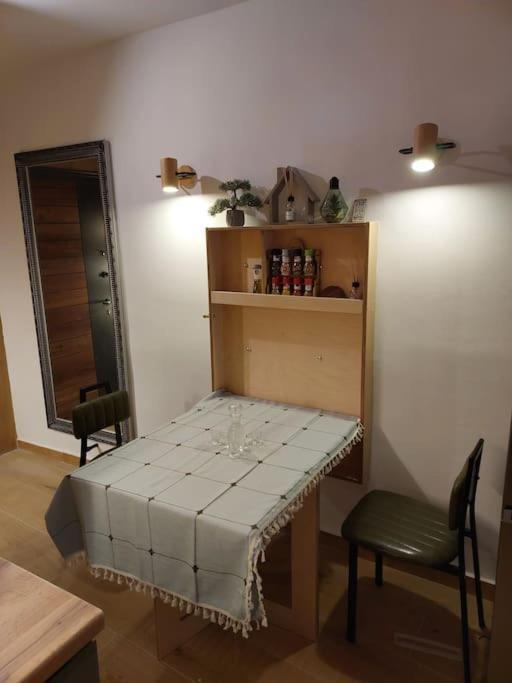Frequency 286 Tirane Apartment Luaran gambar