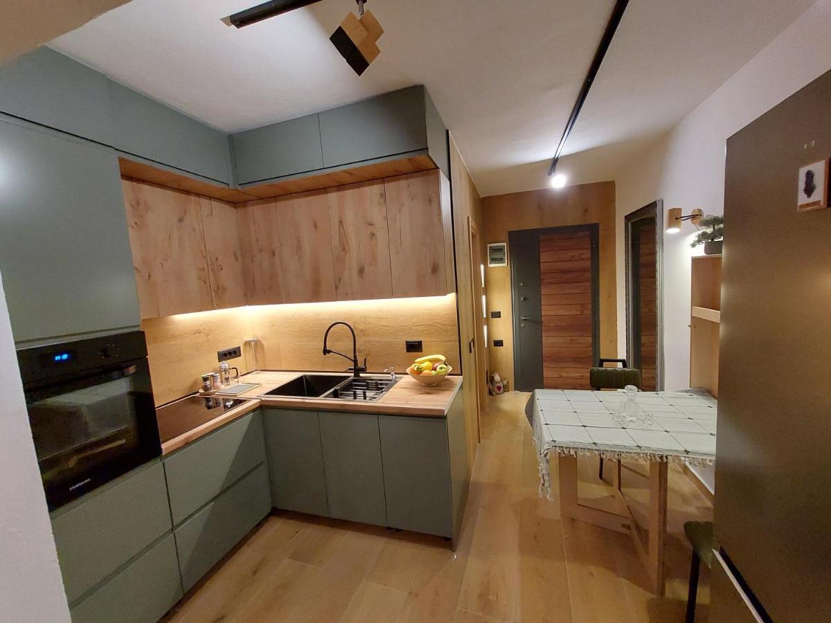 Frequency 286 Tirane Apartment Luaran gambar